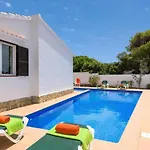 Claudia Menorca Cala En Porter (Menorca)