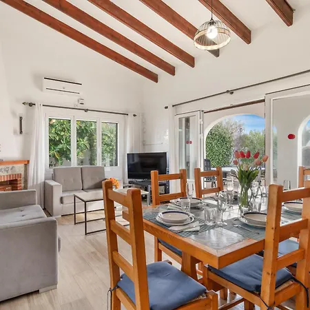 Claudia Menorca * Cala En Porter (Menorca)