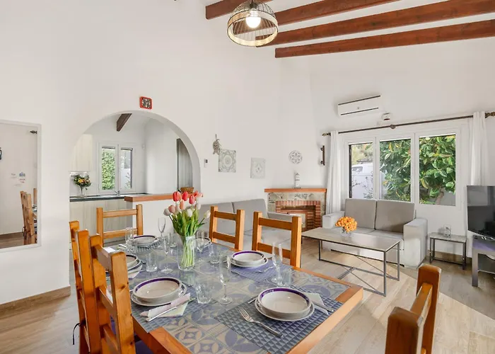 Willa Claudia Menorca