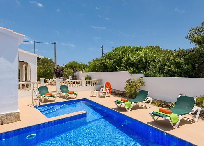 Claudia Menorca Villa *