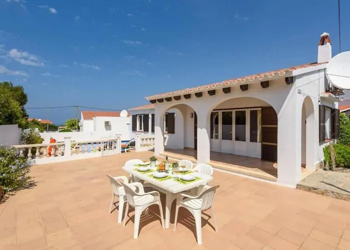 Claudia Menorca Cala En Porter (Menorca)